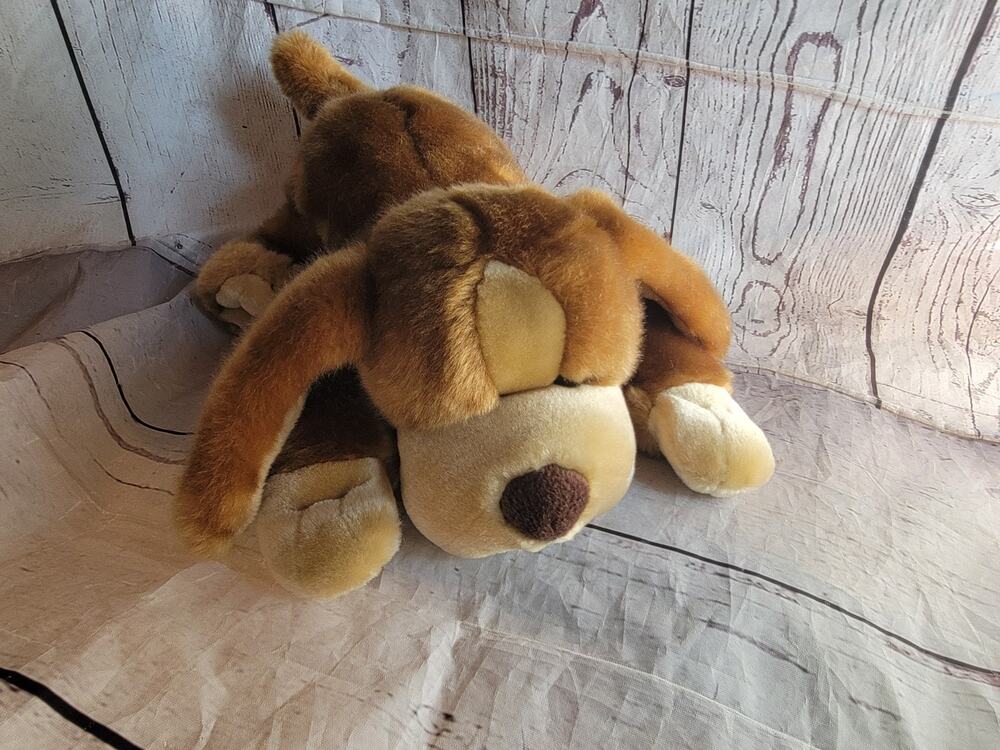 Toy R Us Animal Alley DARBY Brown Puppy Dog 14" Stuffed Plush Laying Dog Vintage